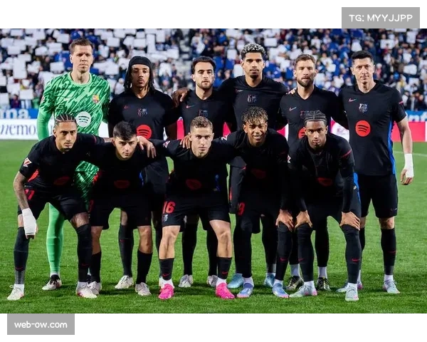 国家德比半场数据：巴萨预期进球0.8，皇马射正率高达60%